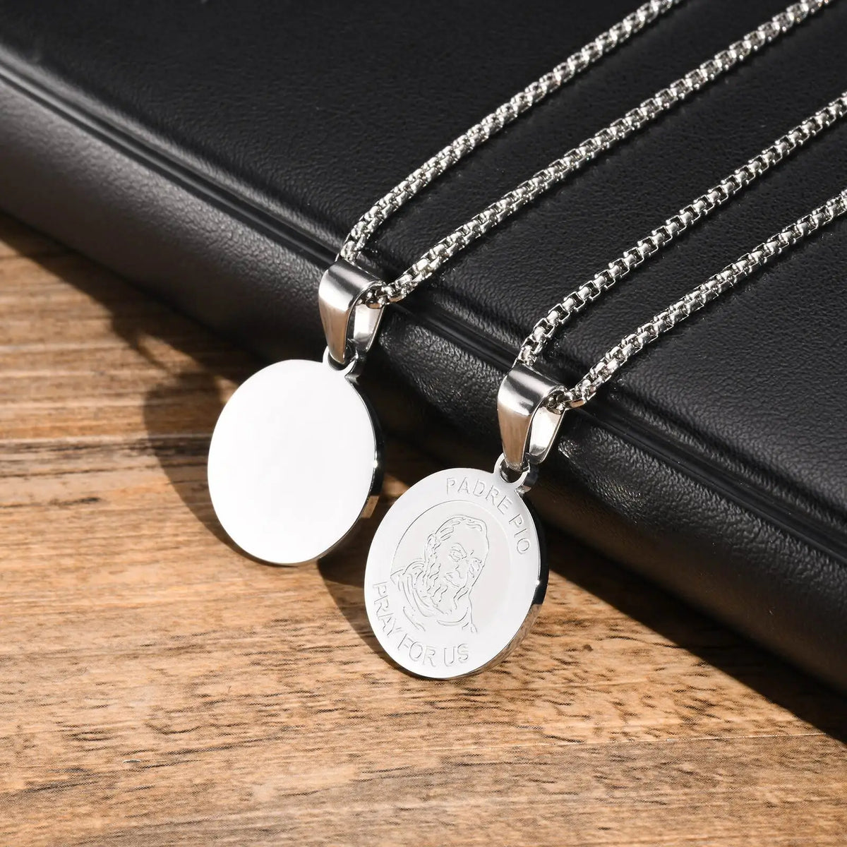 Padre Pio Coin Pendant Necklaces for Men, Gold Plated Stainless Steel Religious Catholic Pray Collar Jewelry (GoldenCity)