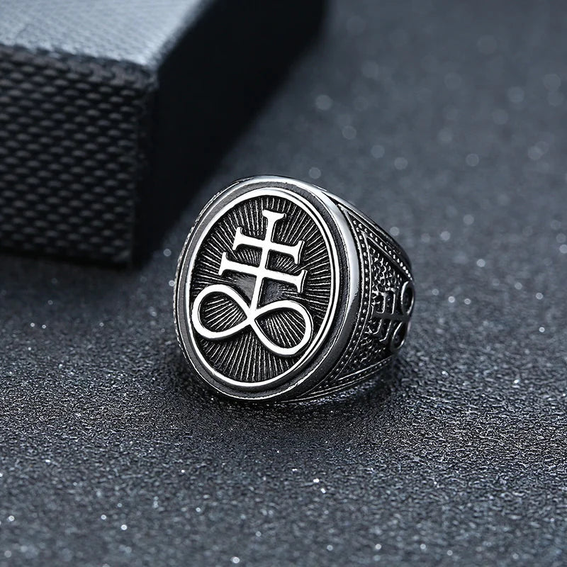 12.5mm Signet Ring for Men, Black Square Top Stainless Steel Finger Band, Gothic Punk Rock Boy Stamp Rings  (GoldenCity)