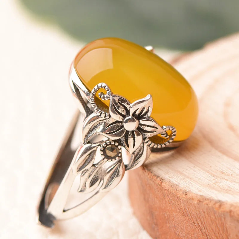 Vintage Jade Egg-shaped Ring Female Index Finger Accessories Temperament Flower Ring Women Jewelry Adjustable  (GoldenCity)