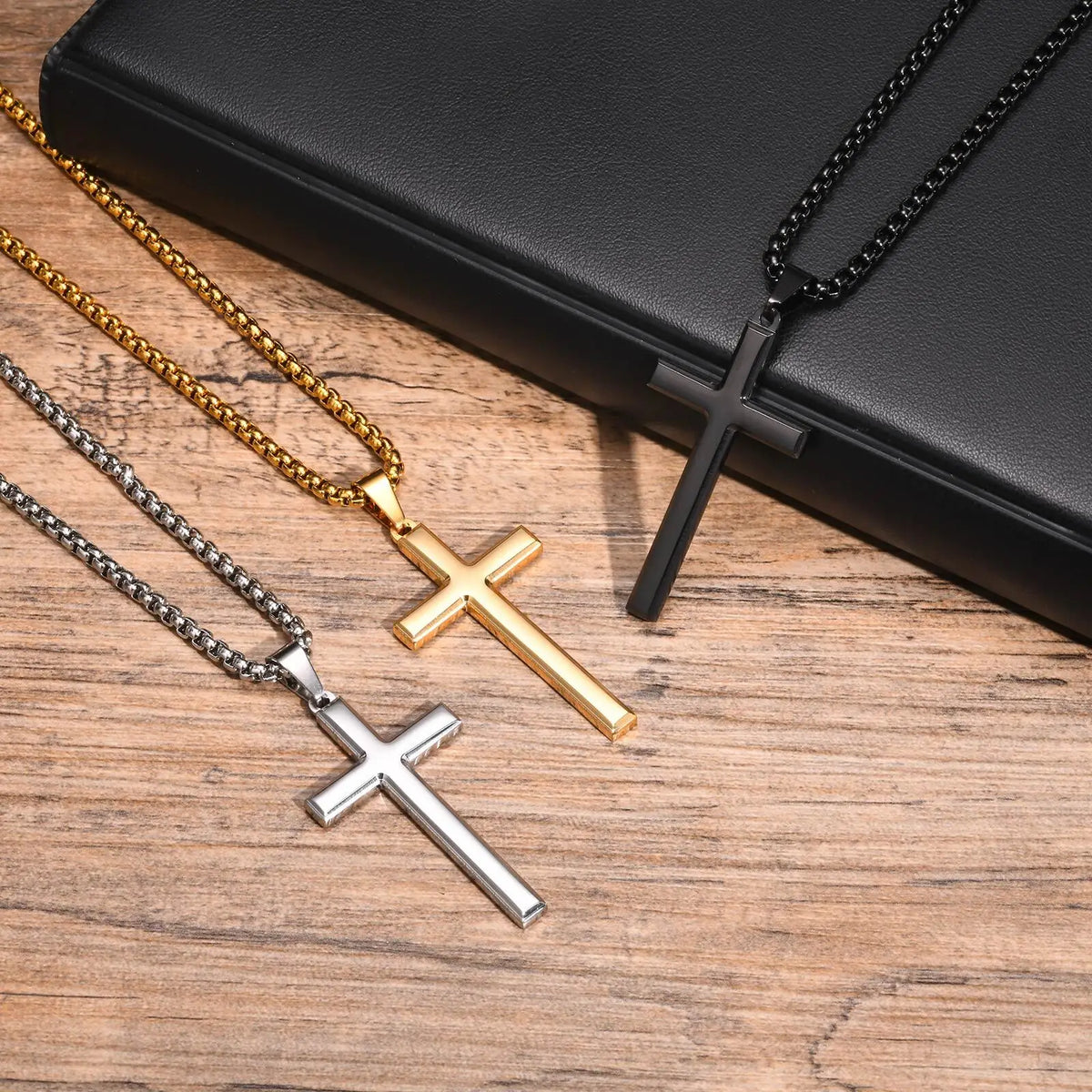 Simple Mens Cross Pendant Necklaces, Classic Stainless Steel Plain Cross Collar Necklaces  (GoldenCity)