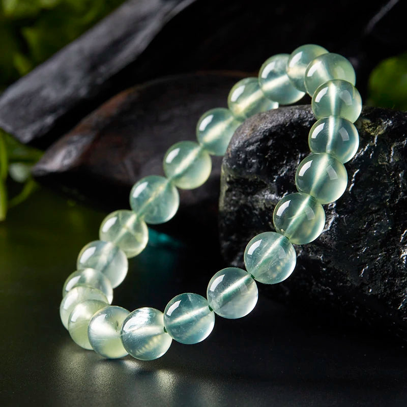 Natural Green Grape Stone Beads Bracelet on Hand for Women Aquamarine Crystal Quartz Agate Stone Emo Energy Jewelry Gift Pulsera  (GoldenCity)