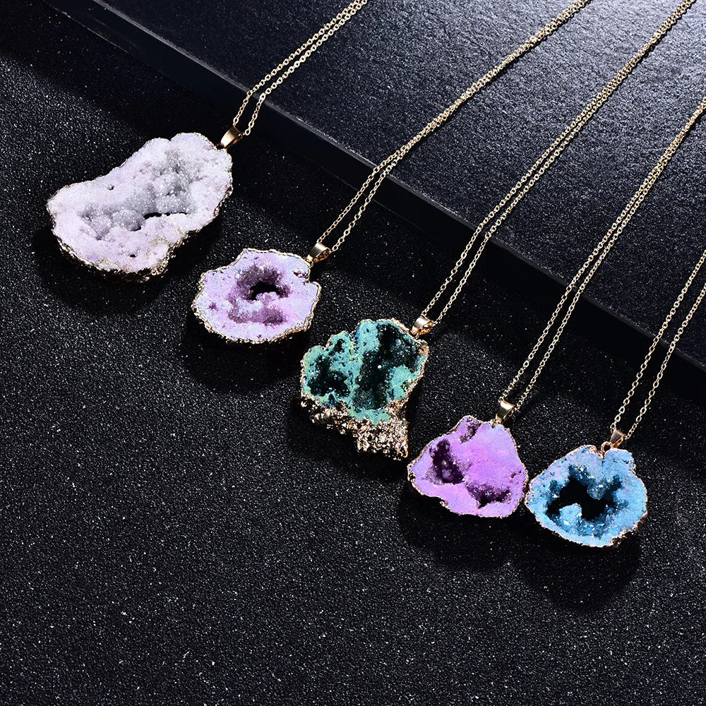 Natural Irregular Agate Charms Geode Quartz Slice Crystal Druzy Pendant Necklace DIY Jewelry Making Natural Agate Slice Necklace  (GoldenCity)