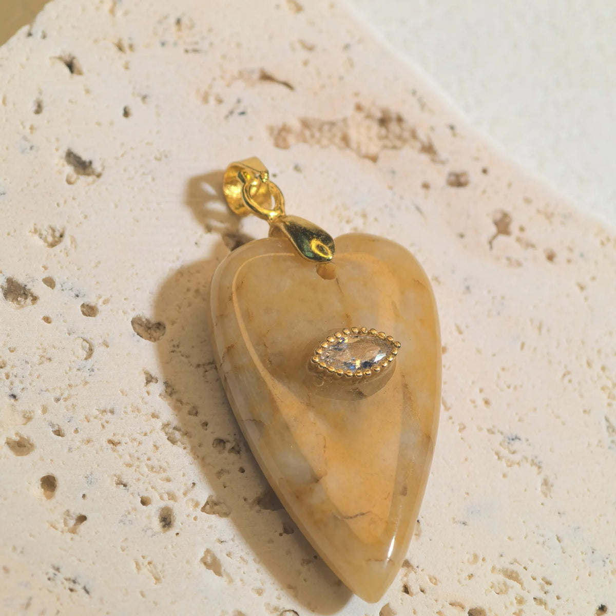 1pc Romantic Heartshape Natural Stone Pendant Green Aventurine Opal Stone Pendant for Women Jewelry Christmas Gift  (GoldenCity)