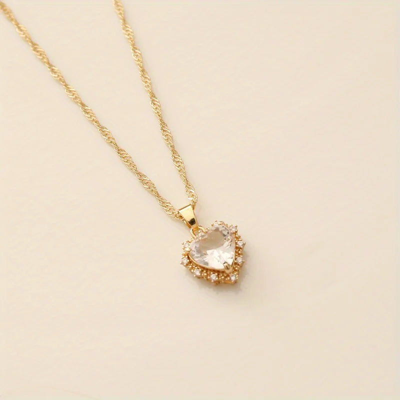 Heart Copper Necklace Fashion Jewelry White Sapphire Artificial Zircon Chain Necklaces for Women Jewelry Necklace Vintage Women  (GoldenCity)