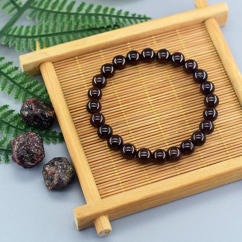 Natural 5A Garnet Stone Femme Wine Red Bead Bracelet Men Bangle Women Jewelry Lucky Energy Healing Bracelet Valentine's Day Gift  (GoldenCity)