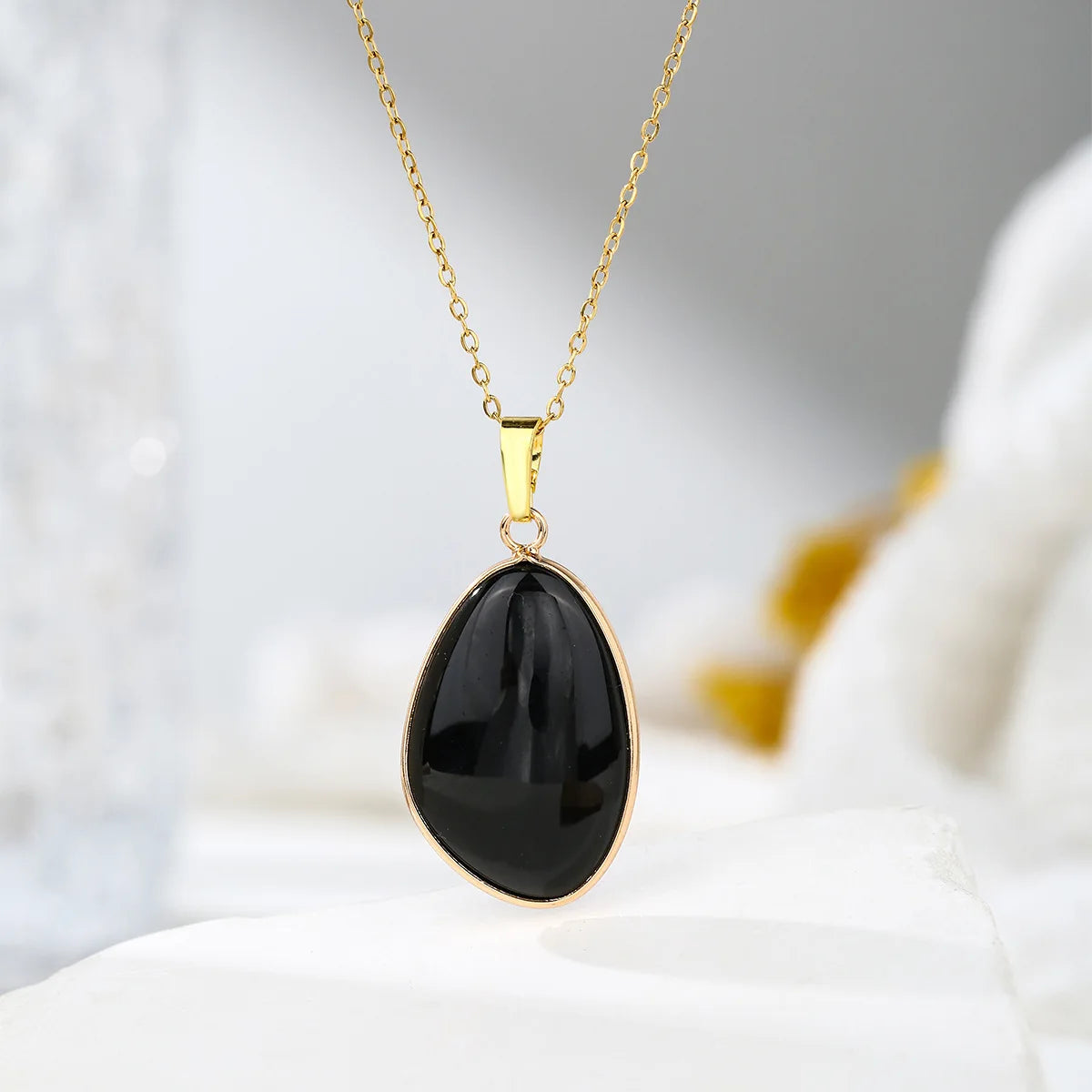 1pc Natural Stone Irregular Pendant Necklace Pink Crystal Amethyst Tiger Eye Necklace Pendant for Women Couple Jewelry Gift  (GoldenCity)