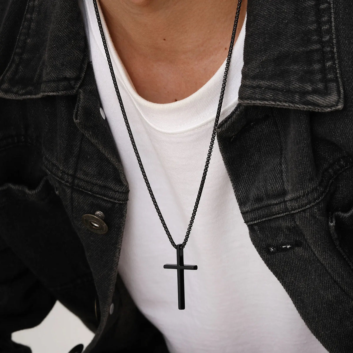 Cross Necklace for Men Women, Silver Color Plain Alloy Metal Cross Pendant Collar with Stainless Steel Box Chain  (GoldenCity)