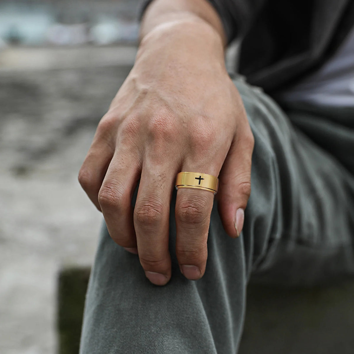 Stylish Mens Spinner Cross Ring, Gold Color Stainless Steel Rotatable Stress Release Finger Band, Christ Jesus Jewelry  (GoldenCity)