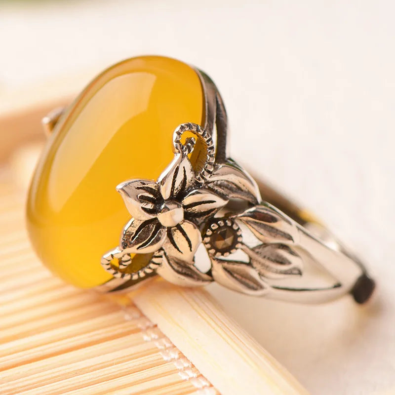 Vintage Jade Egg-shaped Ring Female Index Finger Accessories Temperament Flower Ring Women Jewelry Adjustable  (GoldenCity)