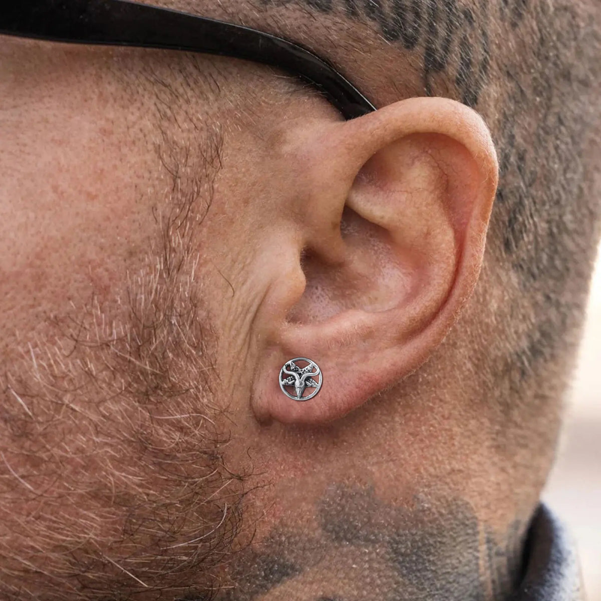 Gothic Devil Satanic Goat Satan Stud Earrings for Men Boys, Vintage Stainless Steel Star Demon Baphomet Earrings Jewelry  (GoldenCity)