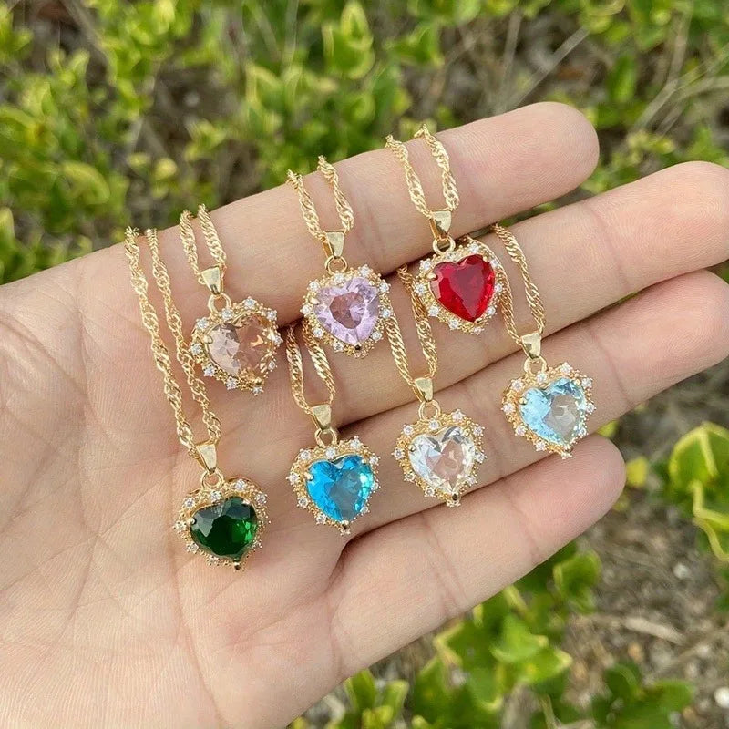 Heart Copper Necklace Fashion Jewelry White Sapphire Artificial Zircon Chain Necklaces for Women Jewelry Necklace Vintage Women  (GoldenCity)