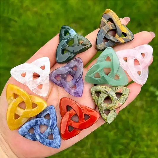 Natural Stone Lrish Knot Healing Cavring Tumble Ornament 1 Inch  (GoldenCity)